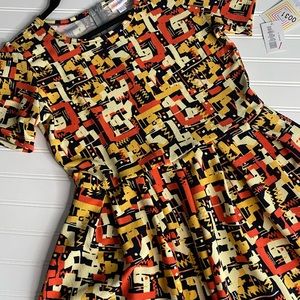 NWT Lularoe Amelia dress size L